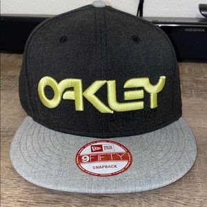 Oakley hat